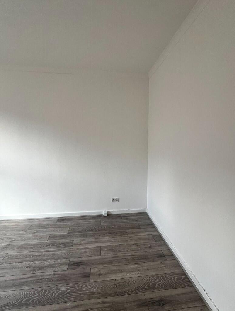 Pollokshaws Road, Glasgow, G41