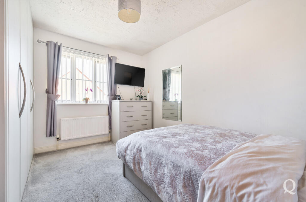 d323e8ec-1b4e-4c7...