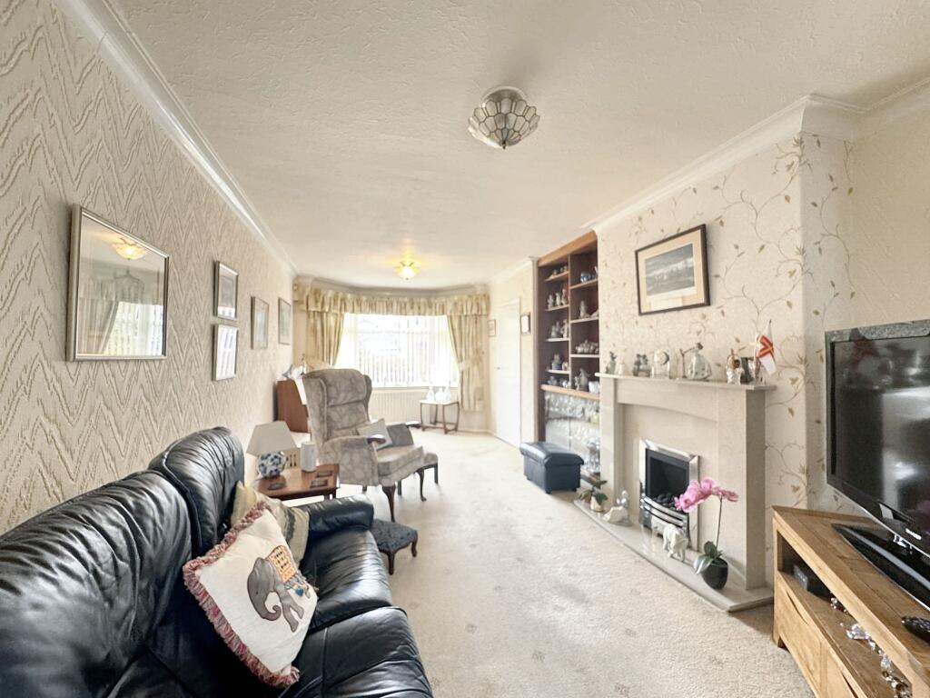 Lounge/Sitting Room