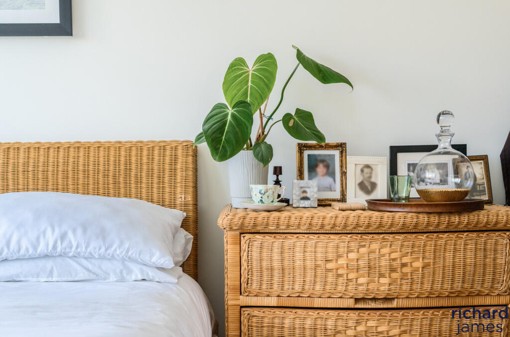 38847f6285b74333afd3450f1bd934c0