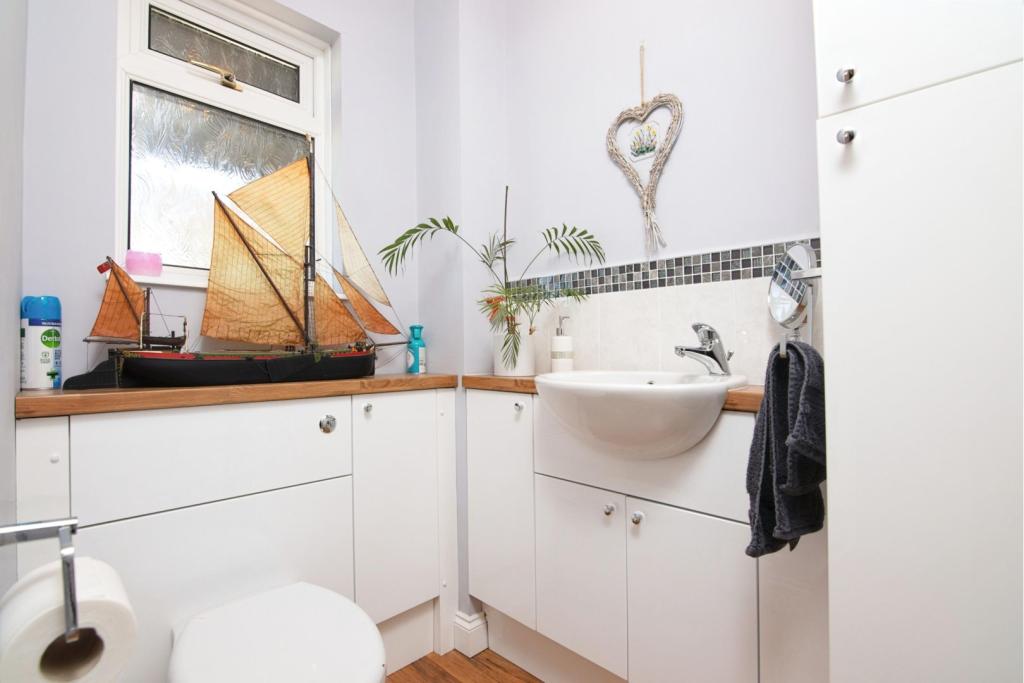 Downstairs Cloakroom