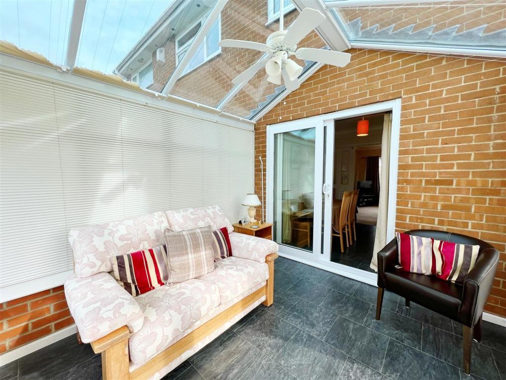 Conservatory 3.jpg