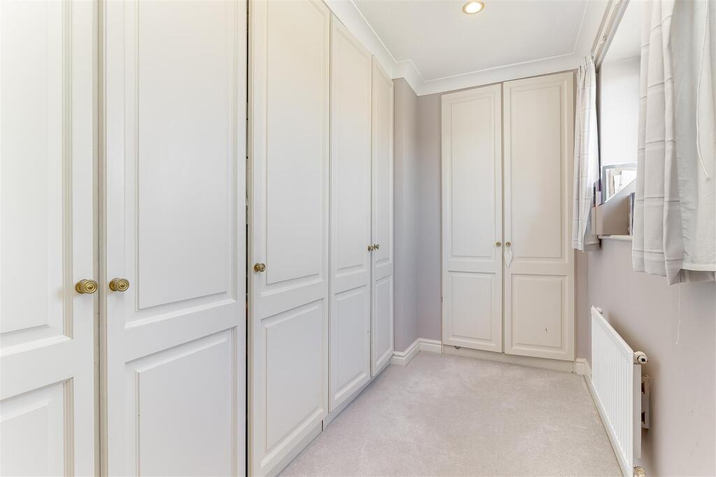 Master Bedroom Dressing Room.jpg