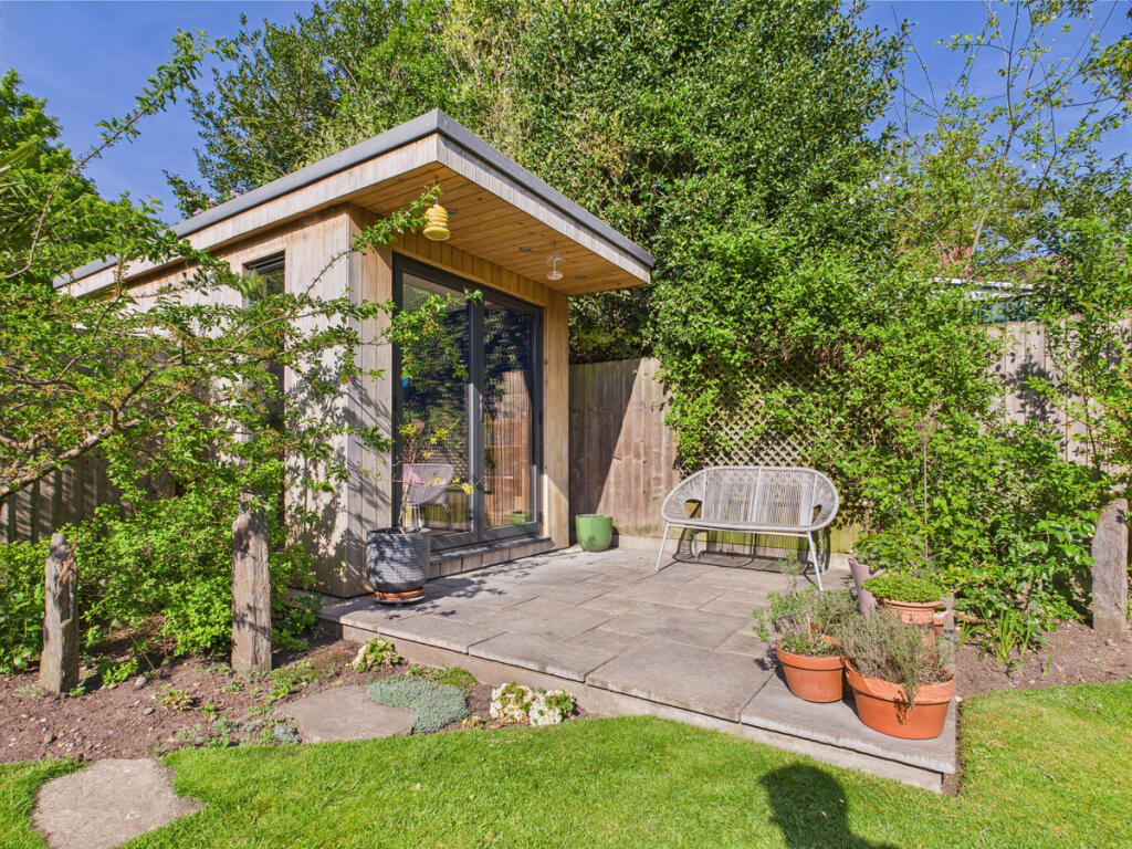 Summer House