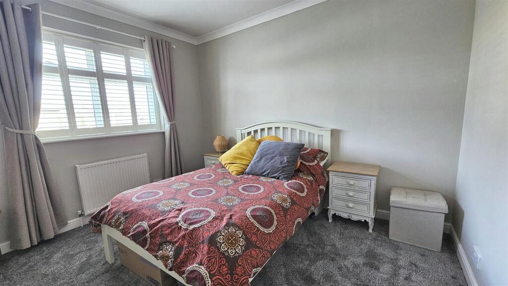Bedroom 3 .jpg