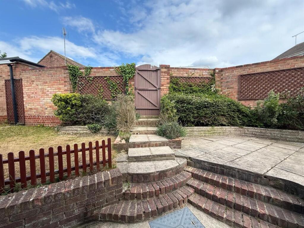 WhatsApp Image 2025-08-21 at 13.37.59_80771998.jpg