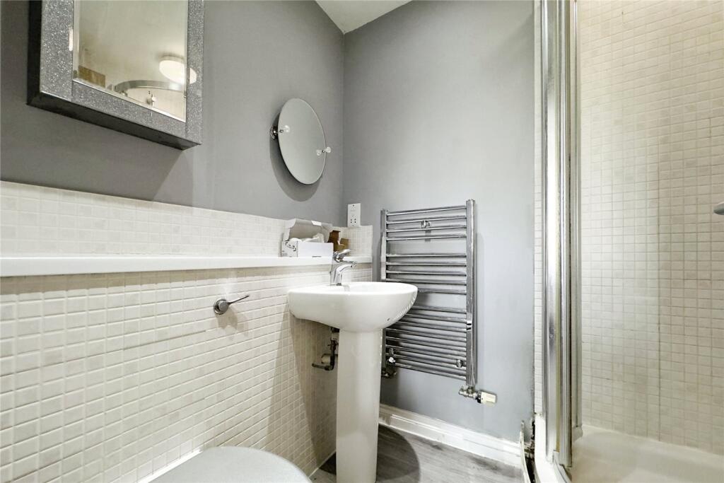 Ensuite