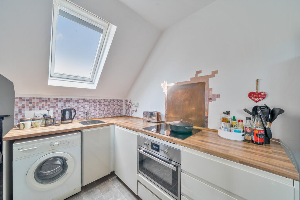 1346249-10-68aecb...