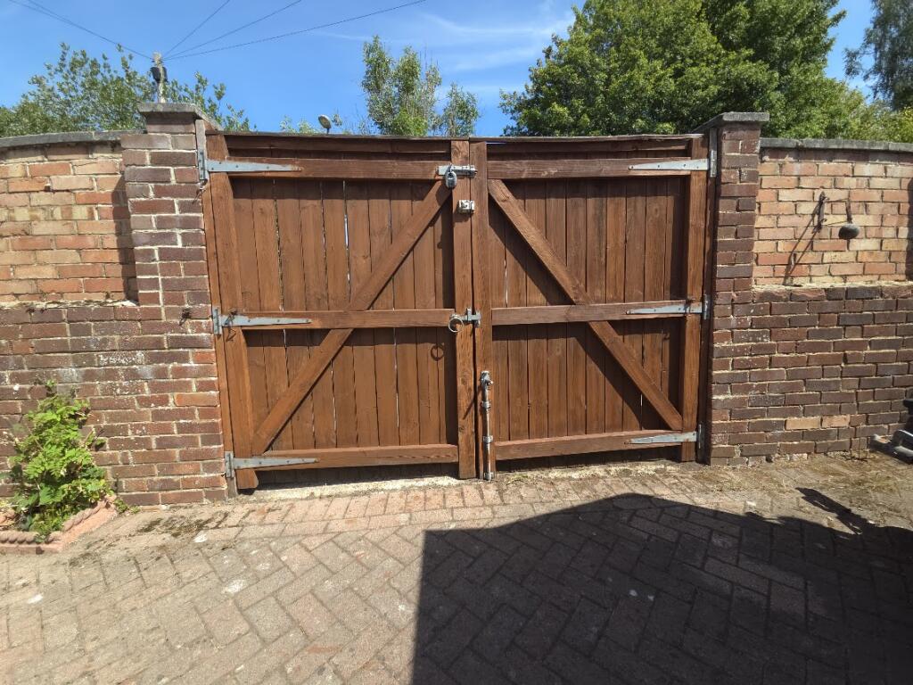 Off road secure gated access