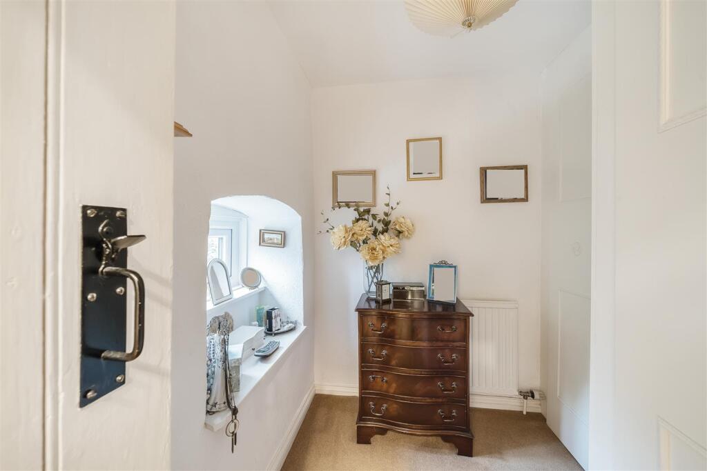 Bedroom 3/Dressing room
