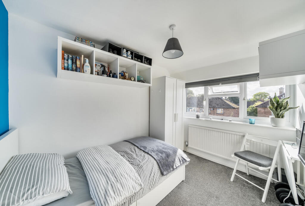 1343290-2-68b085e...