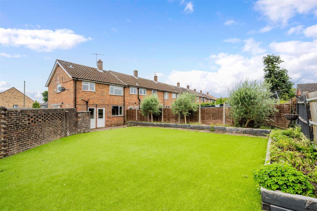 MALMSTONE AVENUE (3).jpg