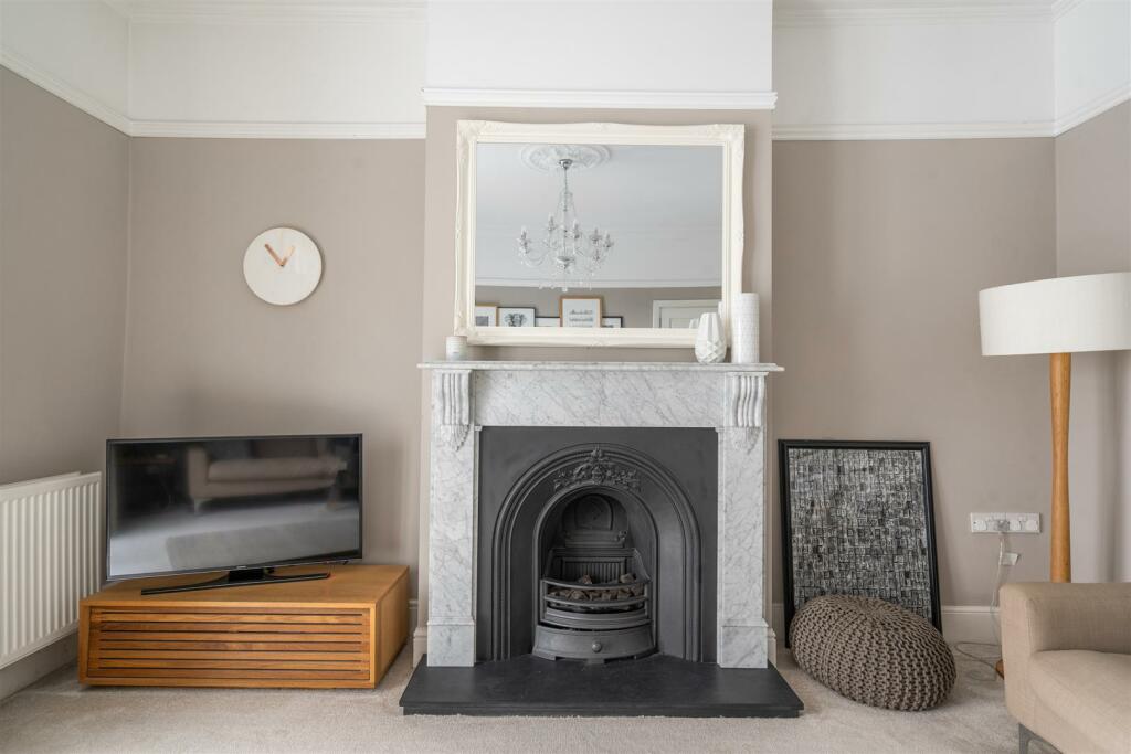 89 Richmond Road, Solihull, B92 7RR_16.jpg