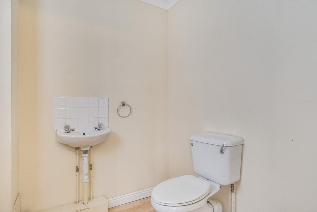 1329580-17-6883590857ace