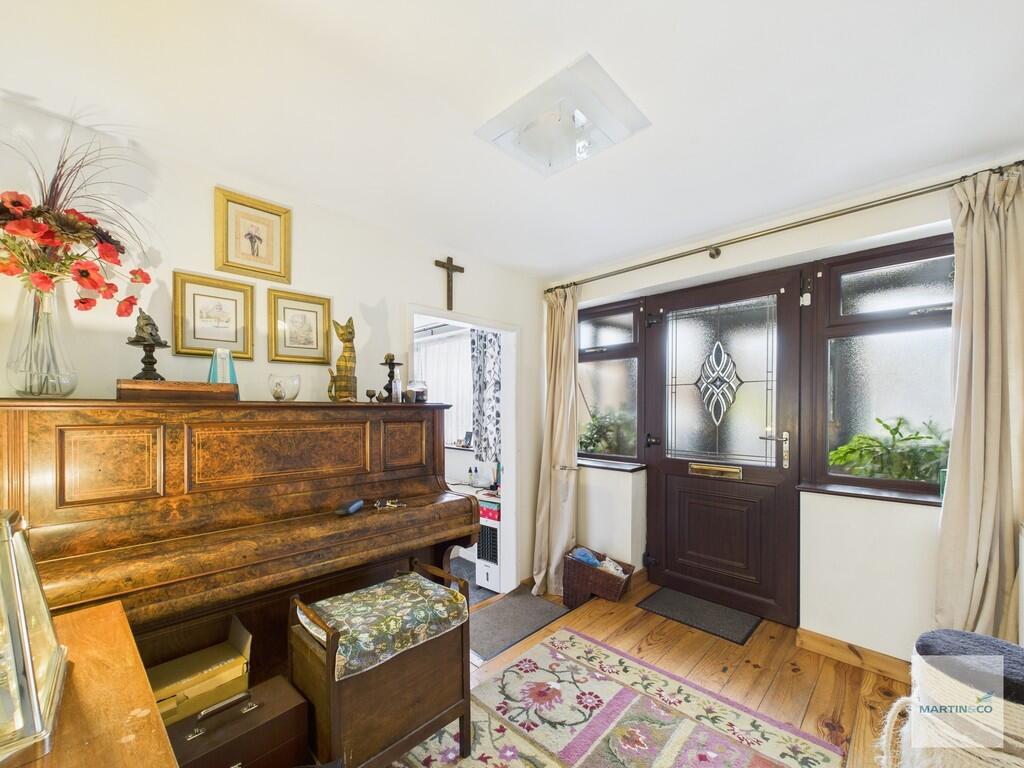 CAM03394G0-PR0258...