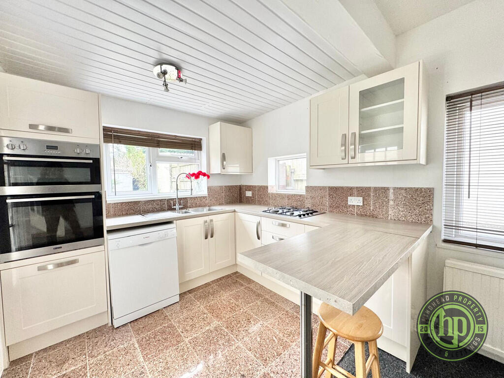 IMG-20250909-WA00...