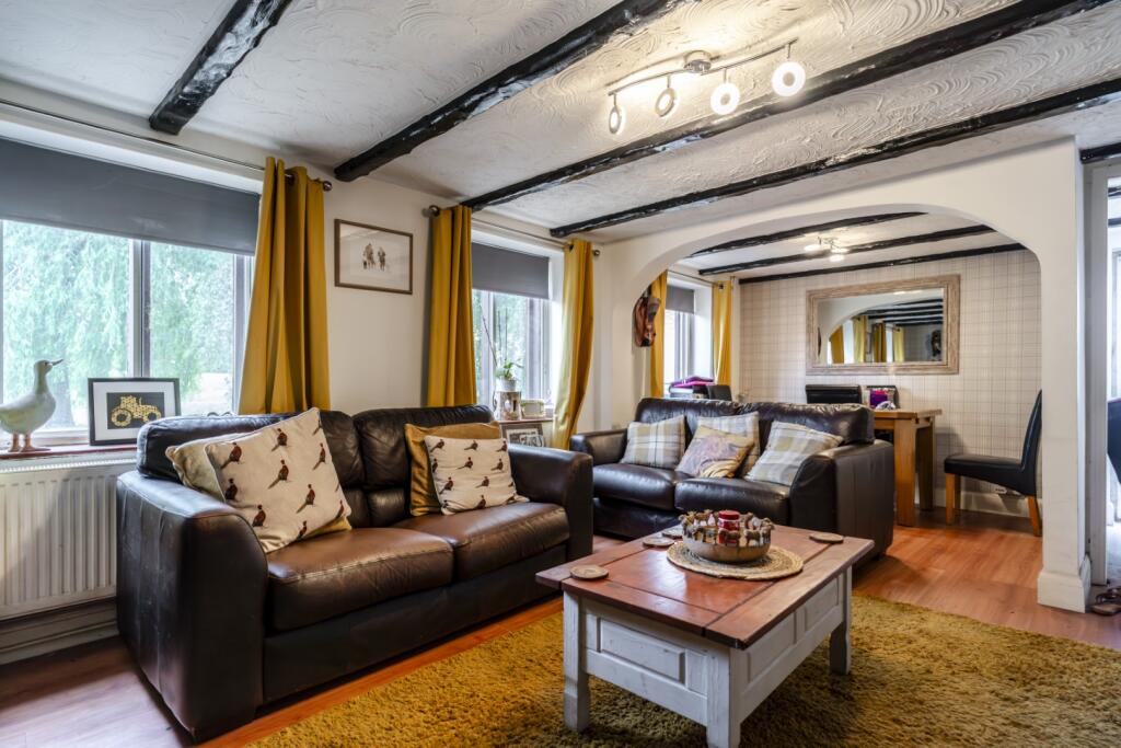 Church Farm Cottage-15 T202505231135.jpg