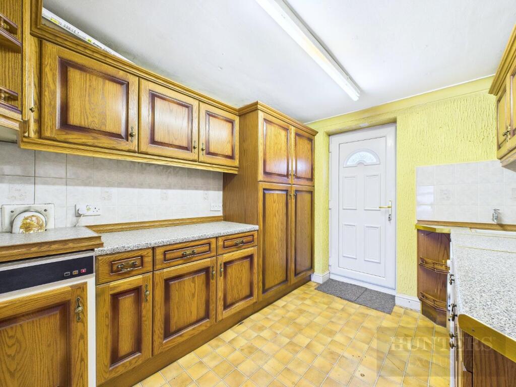 CAM05333G0-PR0022-STILL025.jpg