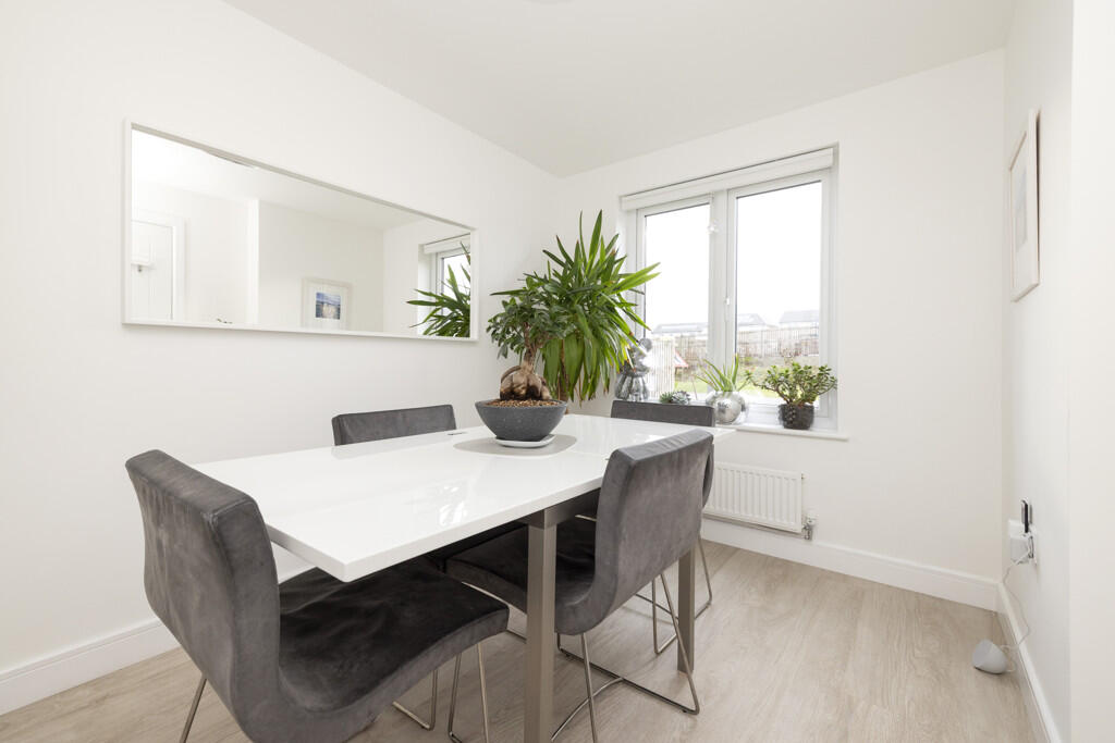 Dining Room / Bedroom 5 - 2 Florence McNeill Lane