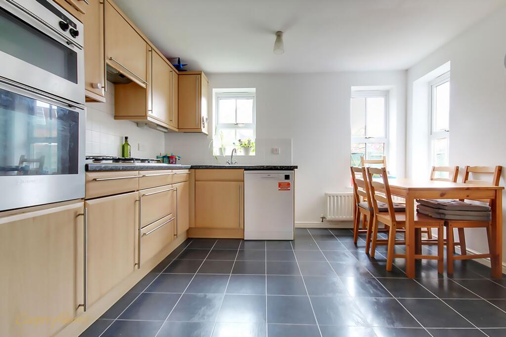 Kitchen/breakfast room
