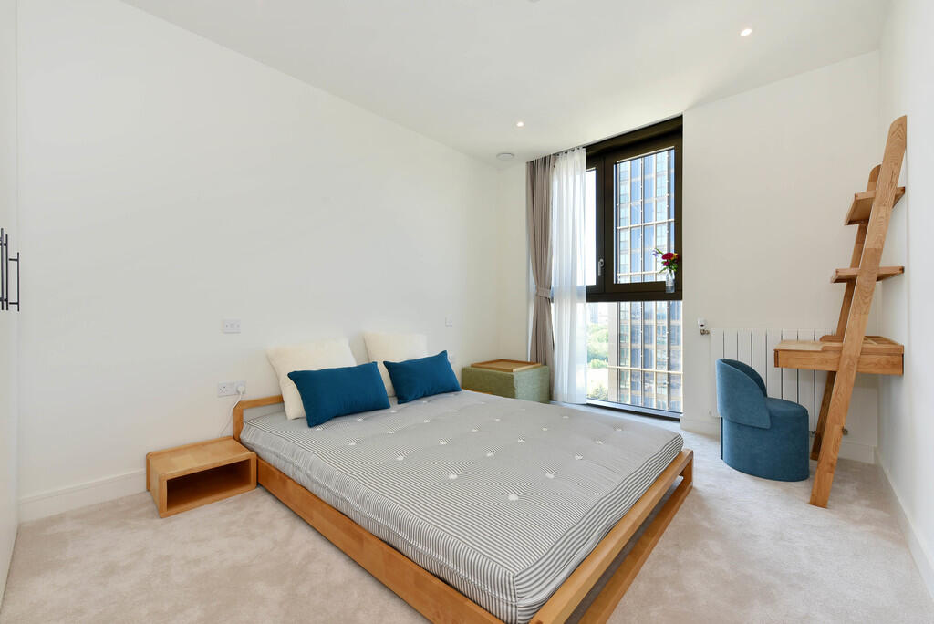 1407 Menara Point...