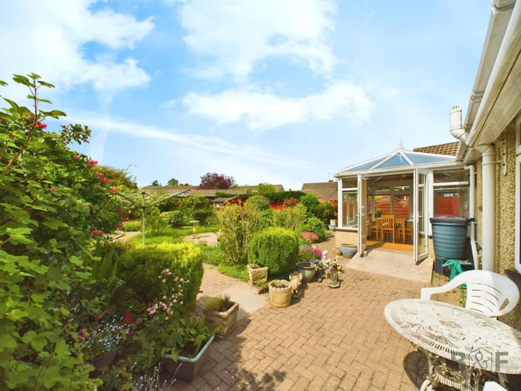 8c8d8043-CAM01872G0-PR0078-STILL021 20 281 29.jpg