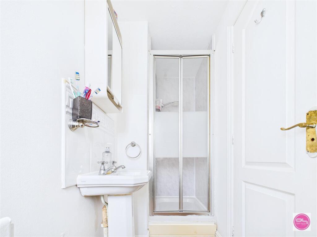 Pershore Drive, Branston (22).jpg