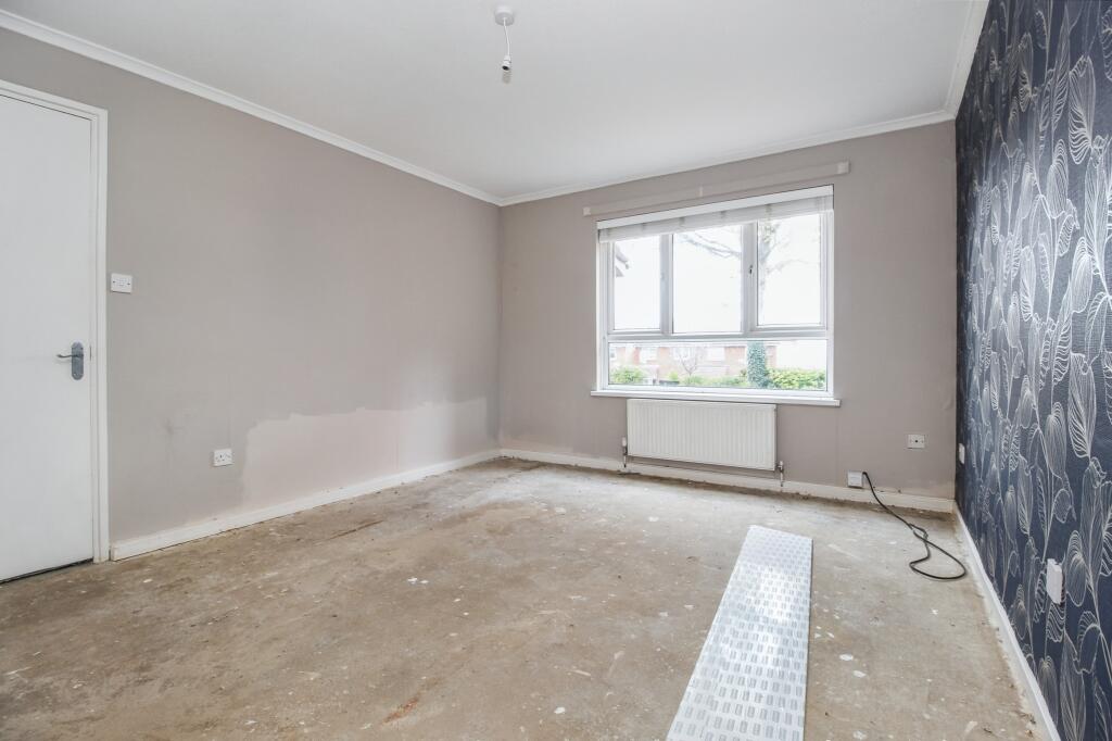 19 Highlands Grove, Stourton, West Yorkshire, LS10 4RR