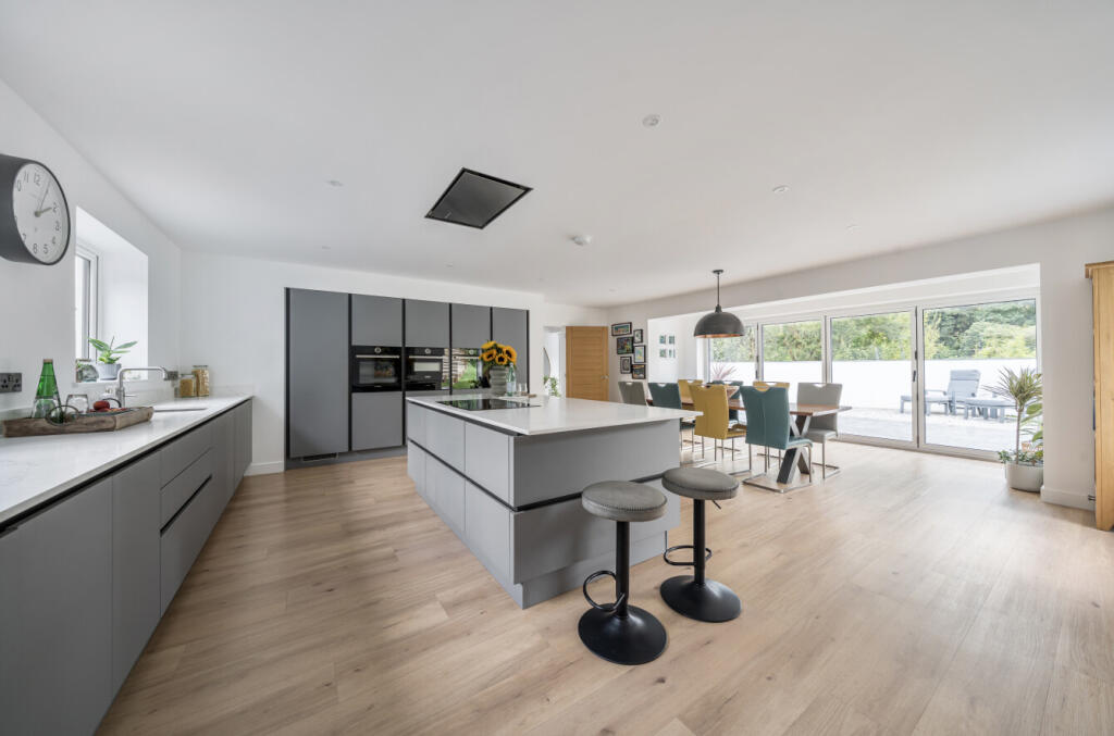 1345557-16-68b853...