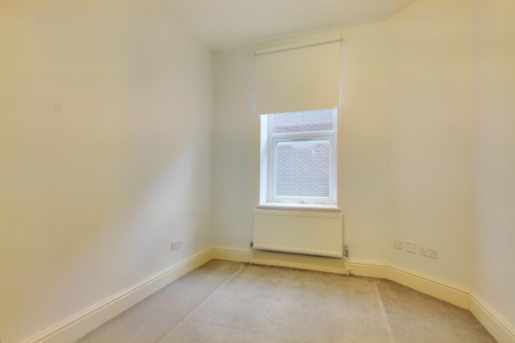 4.bedroom.jpg