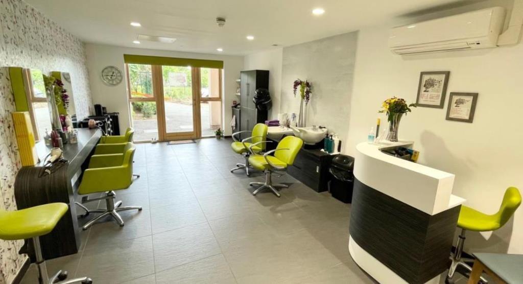 Onsite Hairdresse...