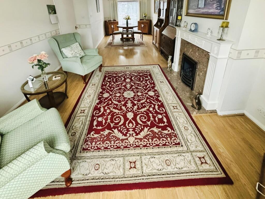 9889bf83-Barn 20Close 20Open...jpg