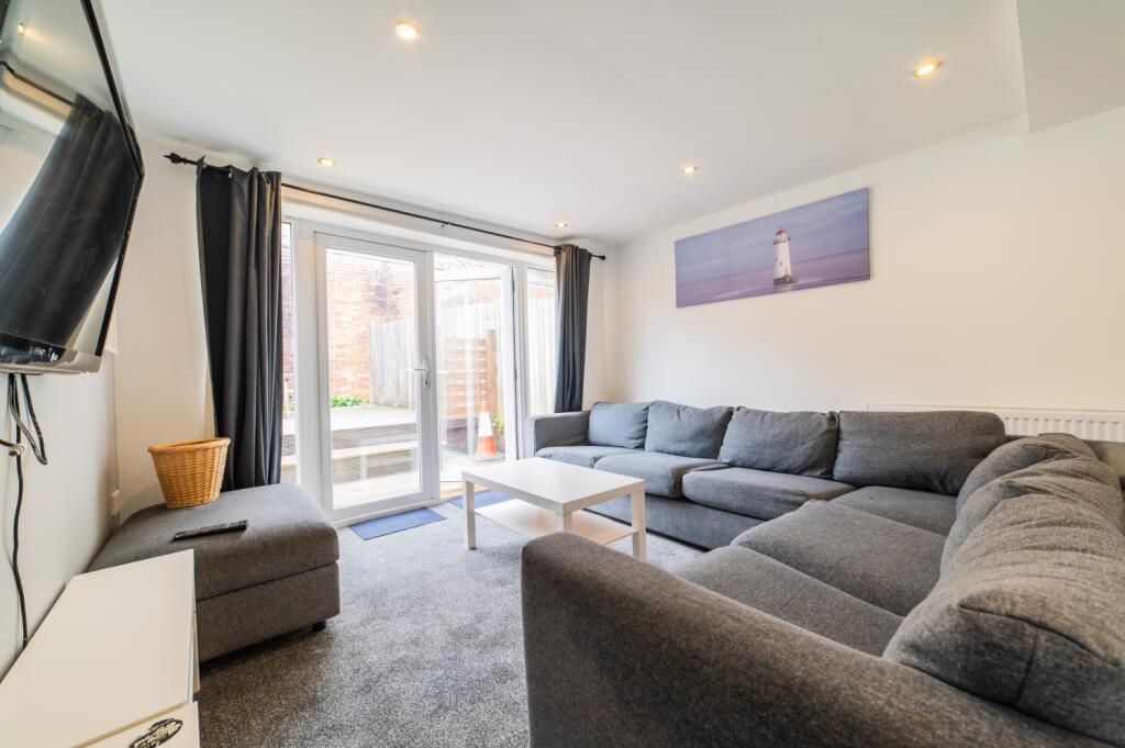 another student property from Award winning CPS HO