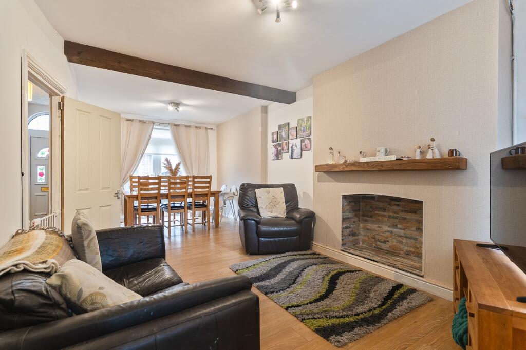 Living Room/Dining Room