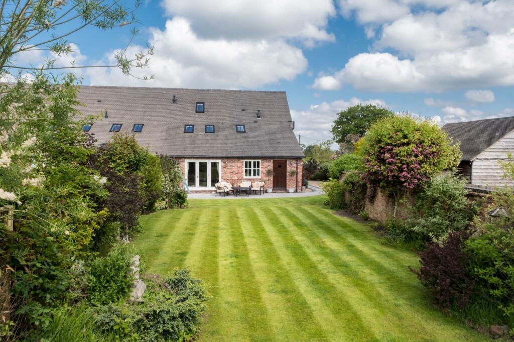 Threshing Barn-2-011.JPG