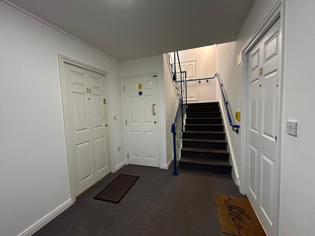 IMG-20250211-WA00...