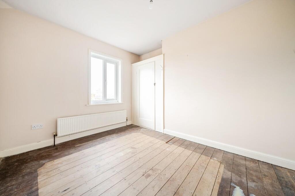 THIRD DOUBLE BEDROOM.jpg