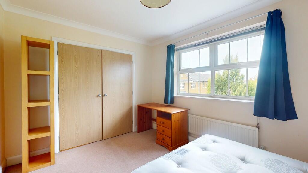 Bedroom 4 - Angle...