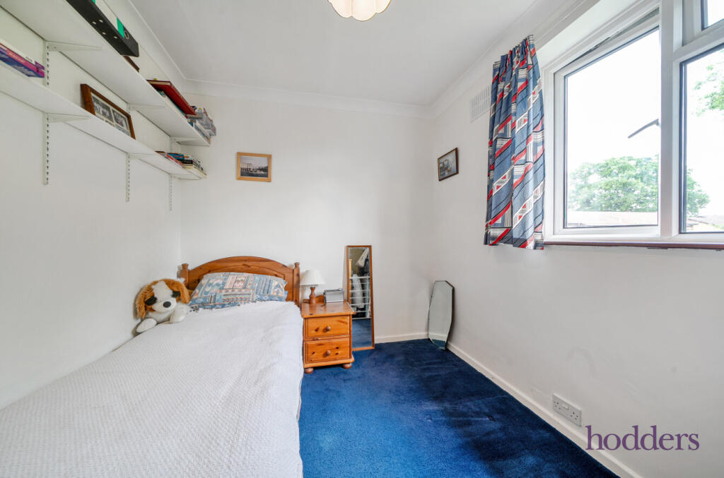 7f6b7cfe-fbaf-425...