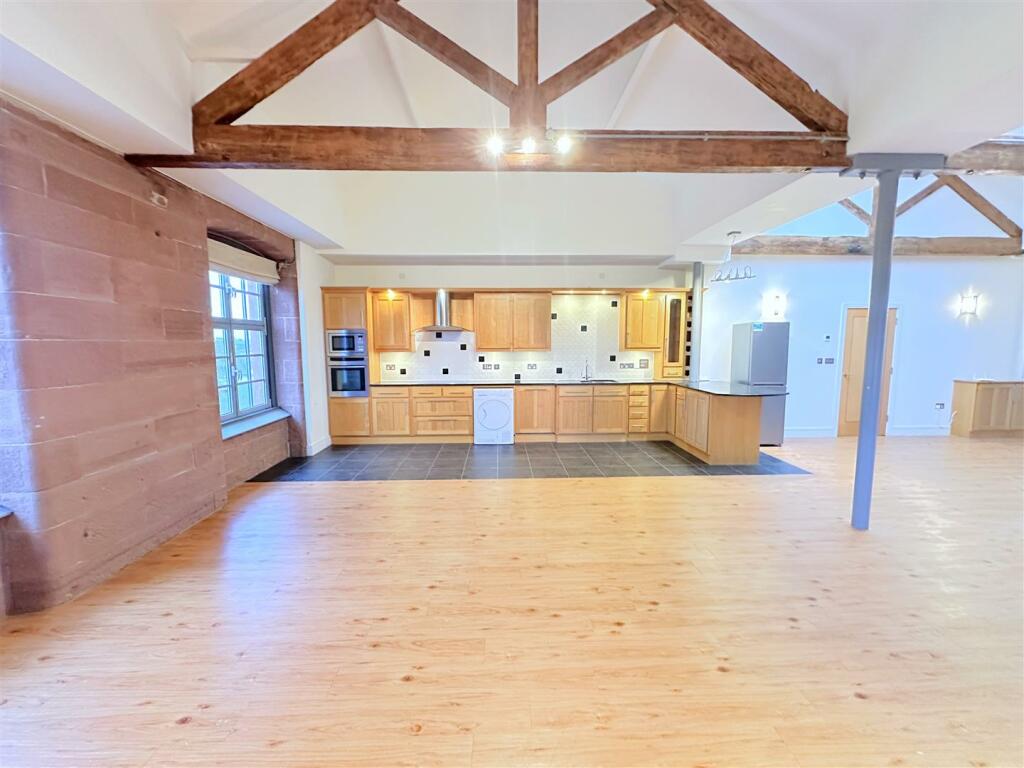 Dining Kitchen Area