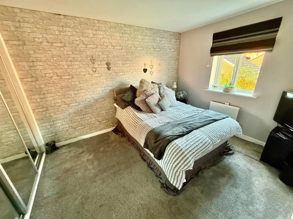 BML78 Bed2.jpg