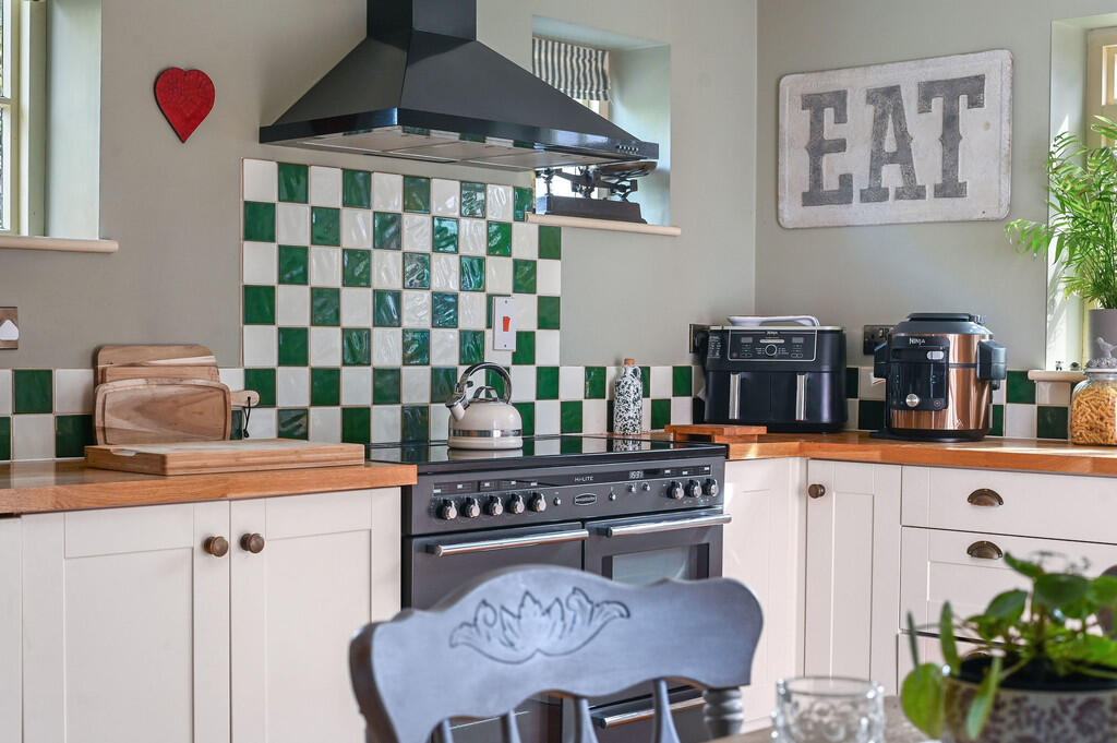 PT-TV(BOX)-Haywar...