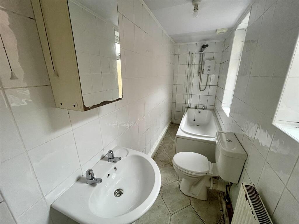 Downstairs Bathroom