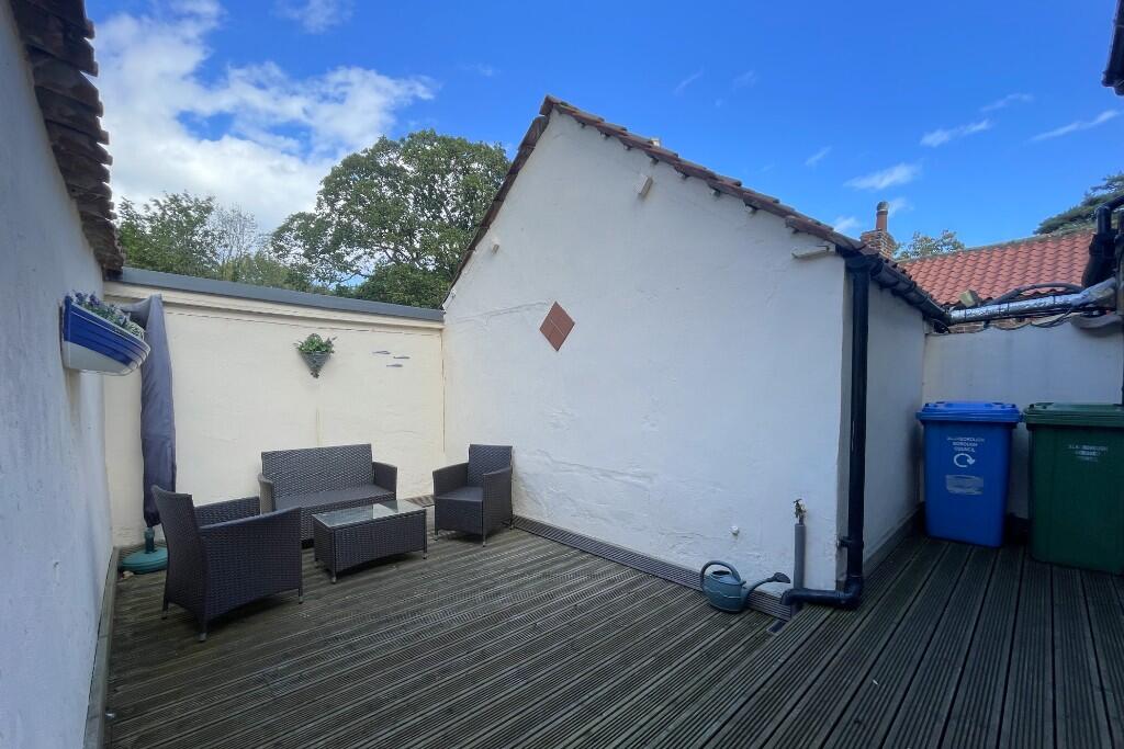 Yard area 