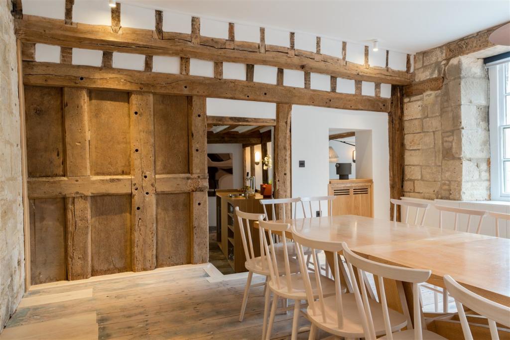Painswick House-56.JPG