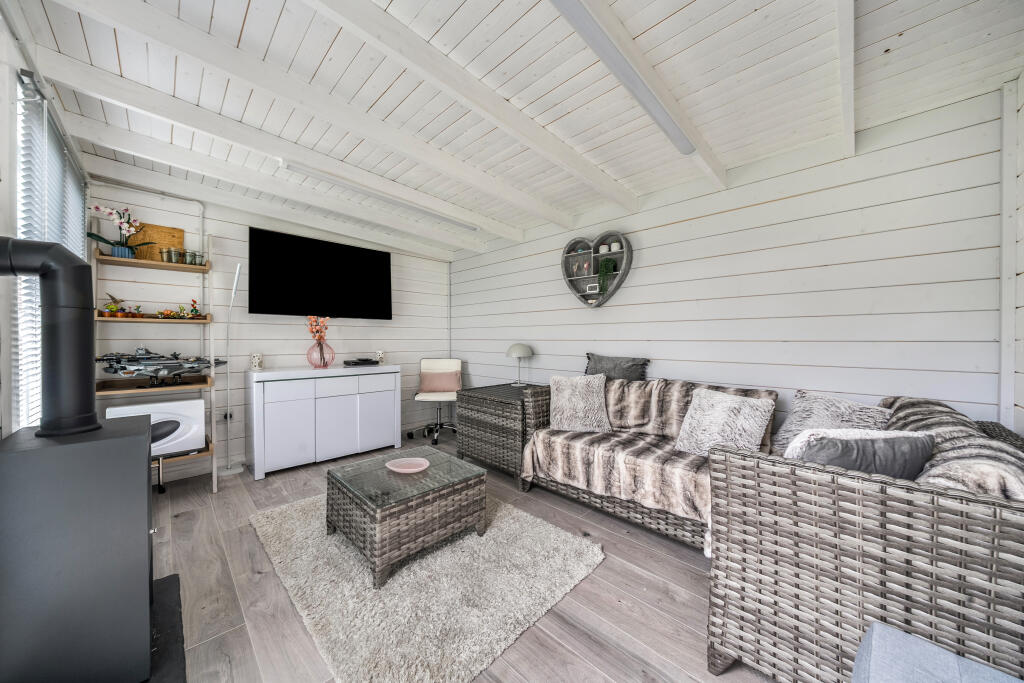 1354261868cbccc6b8851