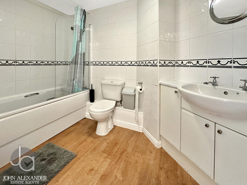 20251004_09082694...