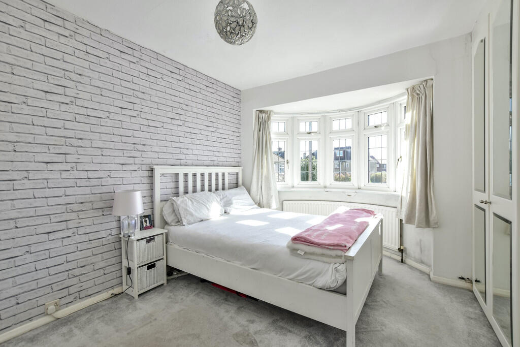 7 telford - bed 1...
