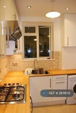 Kitchen 001