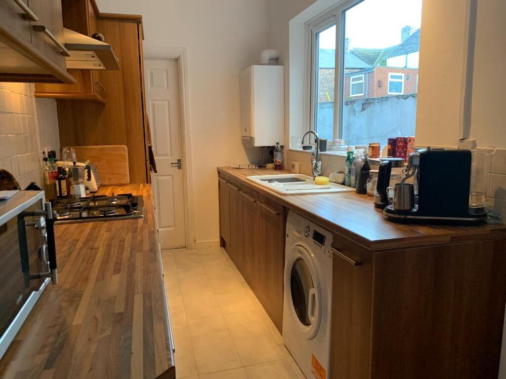 kitchen.JPEG
